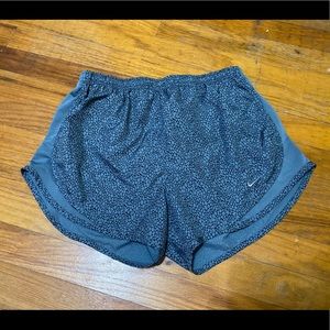 Womens Nike Tempo Shorts Medium